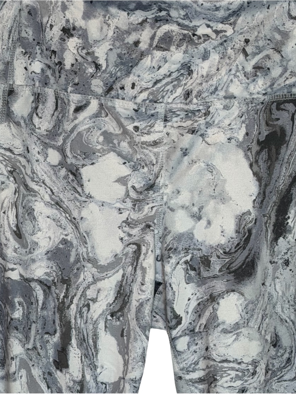 Velocity Marble-Print High Waisted Capri Leggings — White & Gray - Picture 4 of 9
